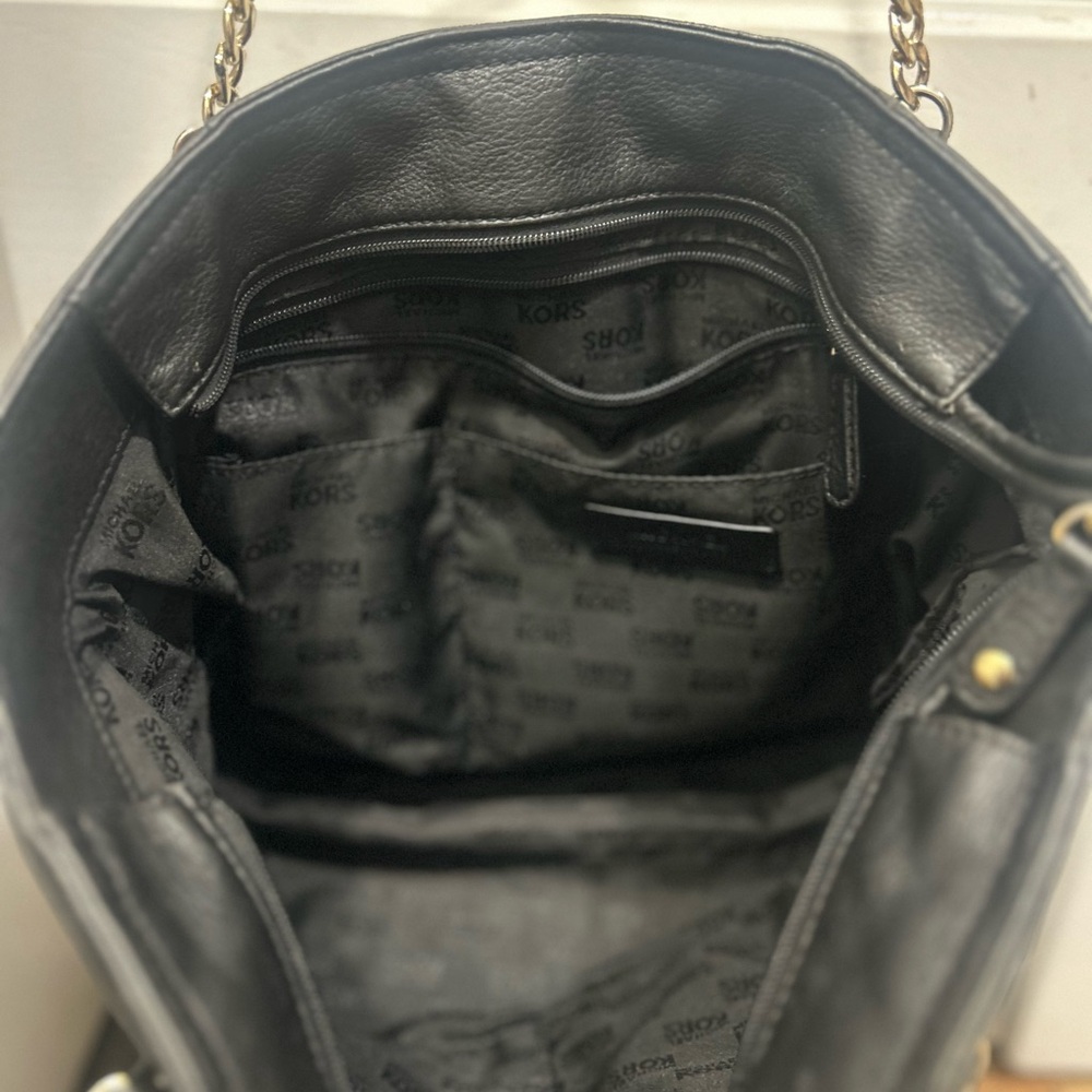 MICHAEL Michael Kors Black Leather Tote Bag - Picture 3 of 13